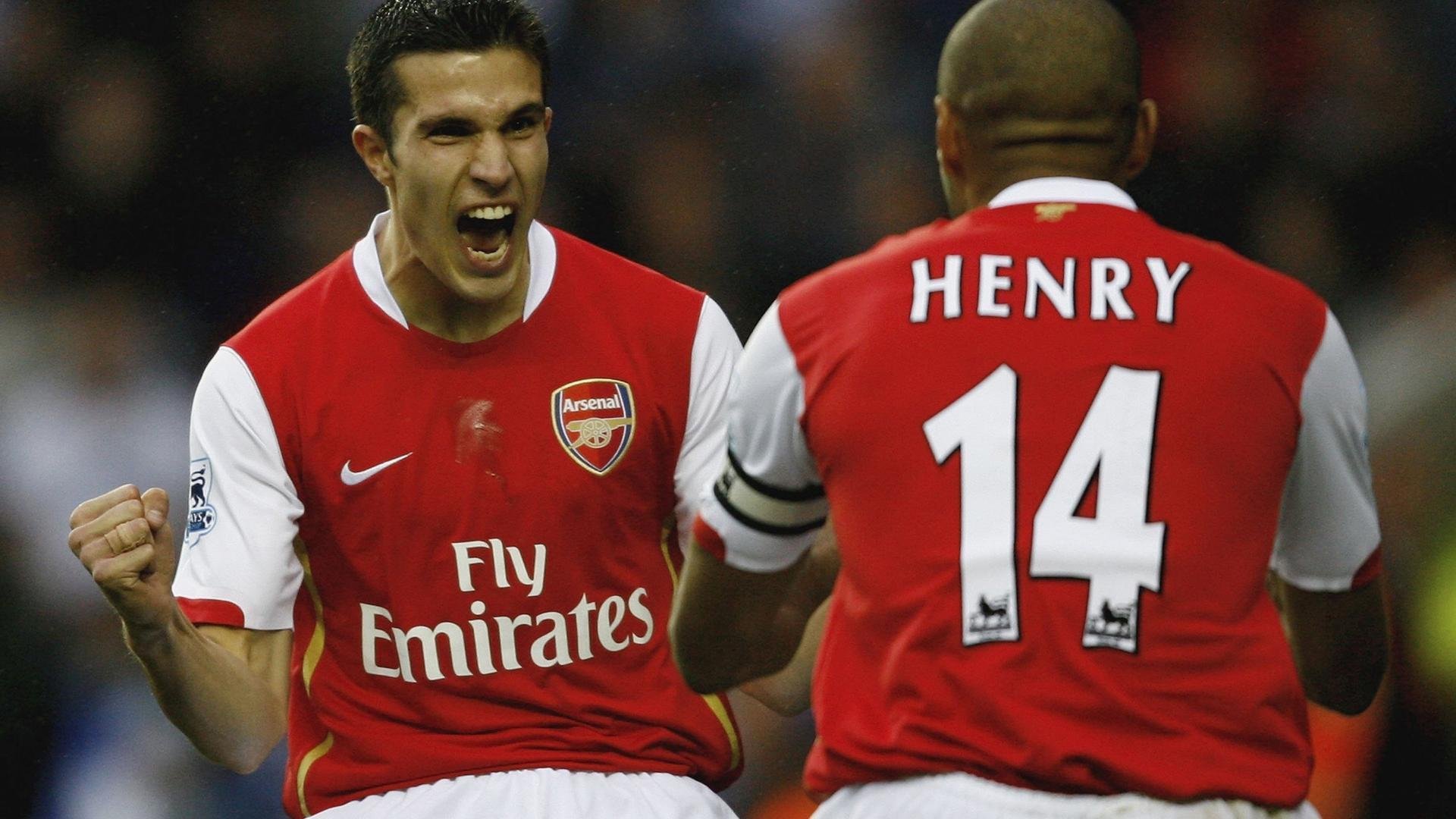 世界足球转会市场最新消息